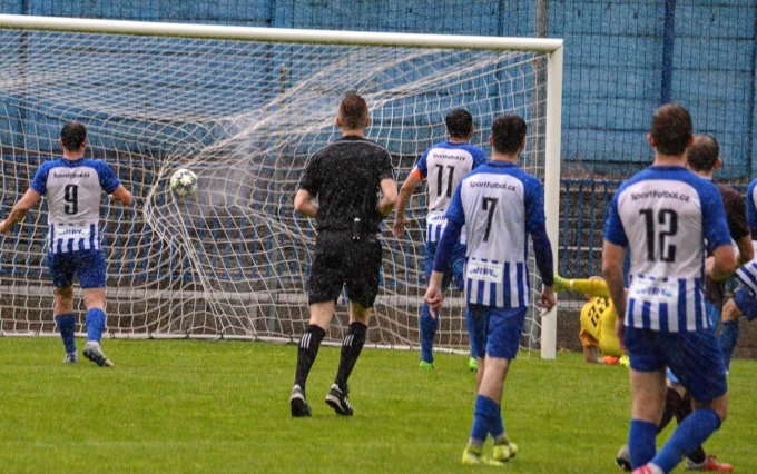 FK Náchod : FK Chlumec n. C. 1:4